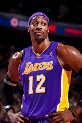 奥斯卡报平安：感谢球迷们的祝福和留言，我没事的