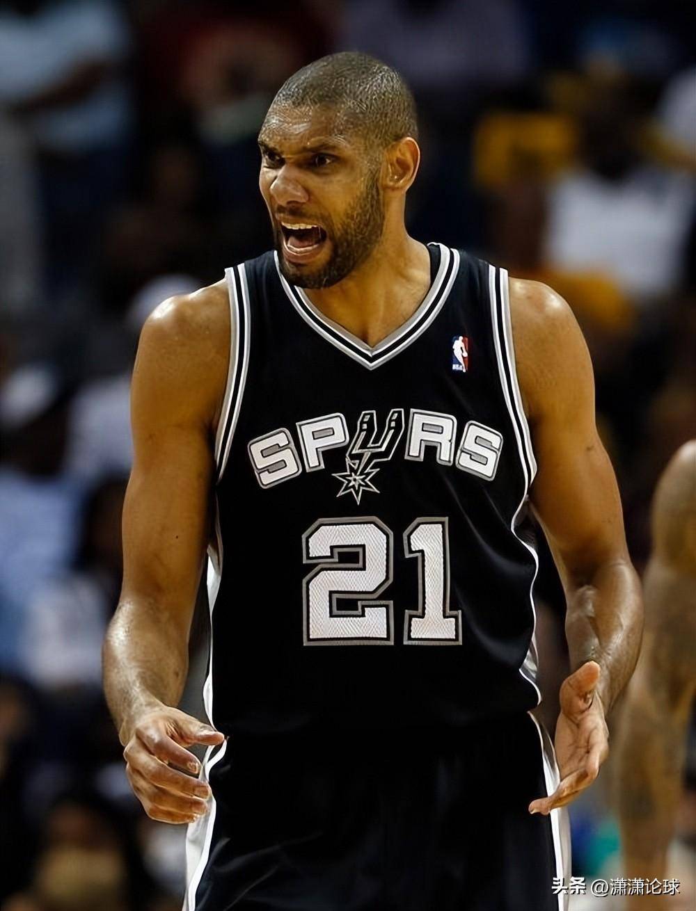 中国篮球历史新篇章！NBL合肥17分大胜CBA江苏队，易立满脸无奈