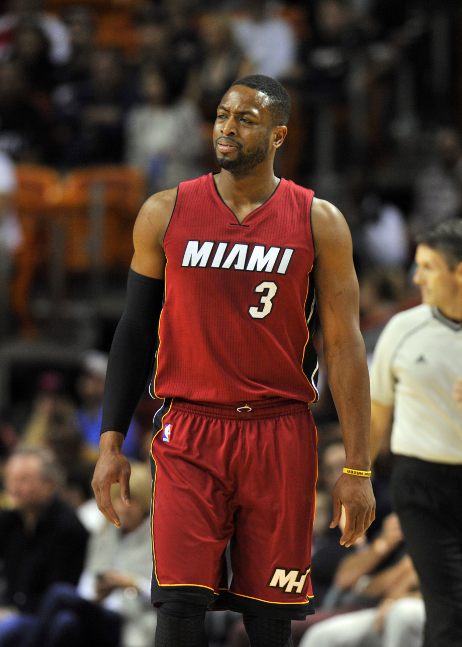 美媒扒哈登加时超拼细节：拼命救球+防守快速移动！近4战狂轰32分