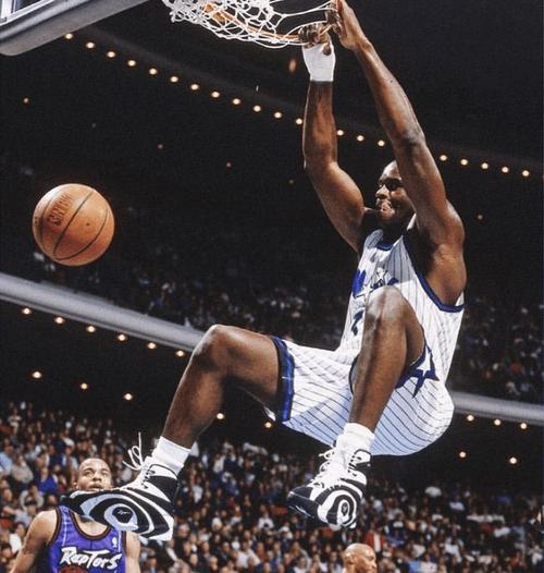 里程碑，安德烈亚-坎比亚索迎来尤文生涯第100次出场