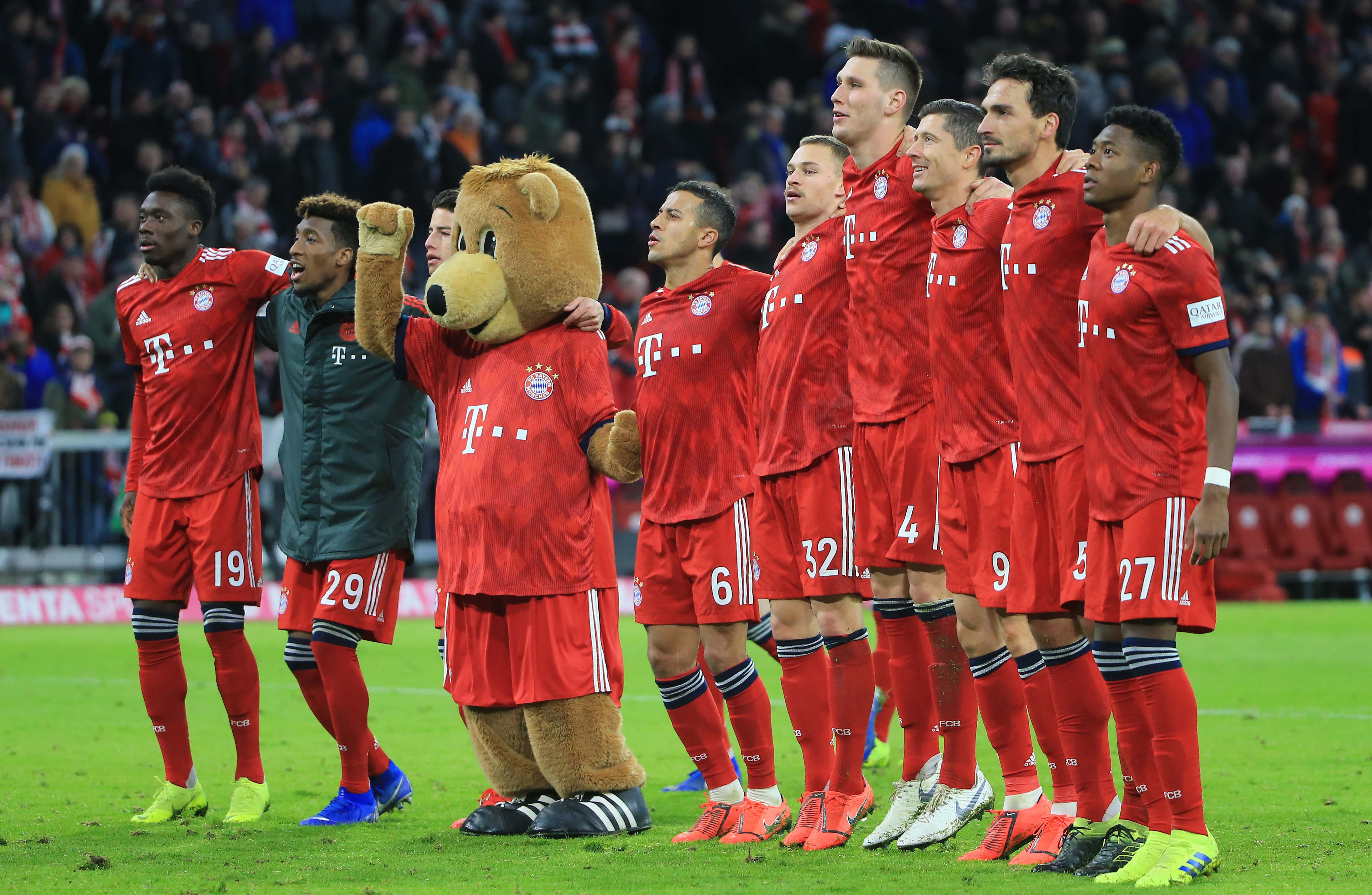 全国花滑锦标赛双人滑：隋文静／韩聪总得分237.57分 夺得冠军