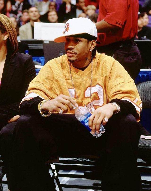 重组国乒 王励勤改革太大胆 马琳取代名帅上位 李隼让位有原因