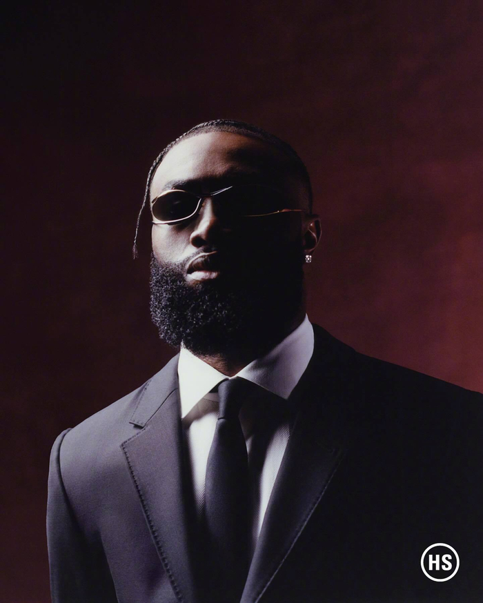 不莱梅德日混血门将巴克豪斯：还未考虑好代表国家