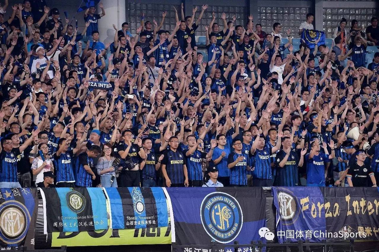 多伦多蓝鸟队宣布 2025 赛季主场场均入场人数突破 4 万人