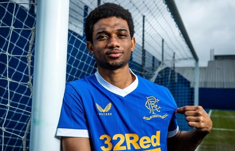 鸿蒙黑科技赋能篮球电竞！华为游戏中心携《NBA 巅峰对决》引爆 ChinaJoy 2025