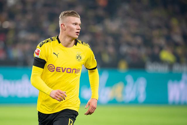 [图]厄德高破门赖斯造乌龙 阿森纳2-1布赖顿